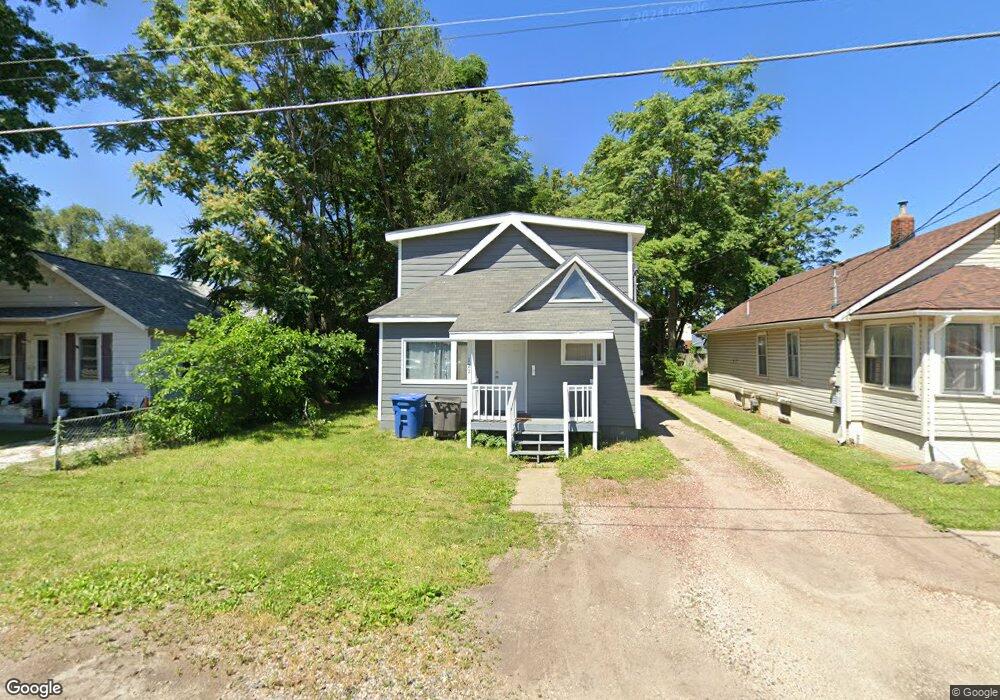 122 E 29th Ct, Des Moines, IA 50317 - photo 1