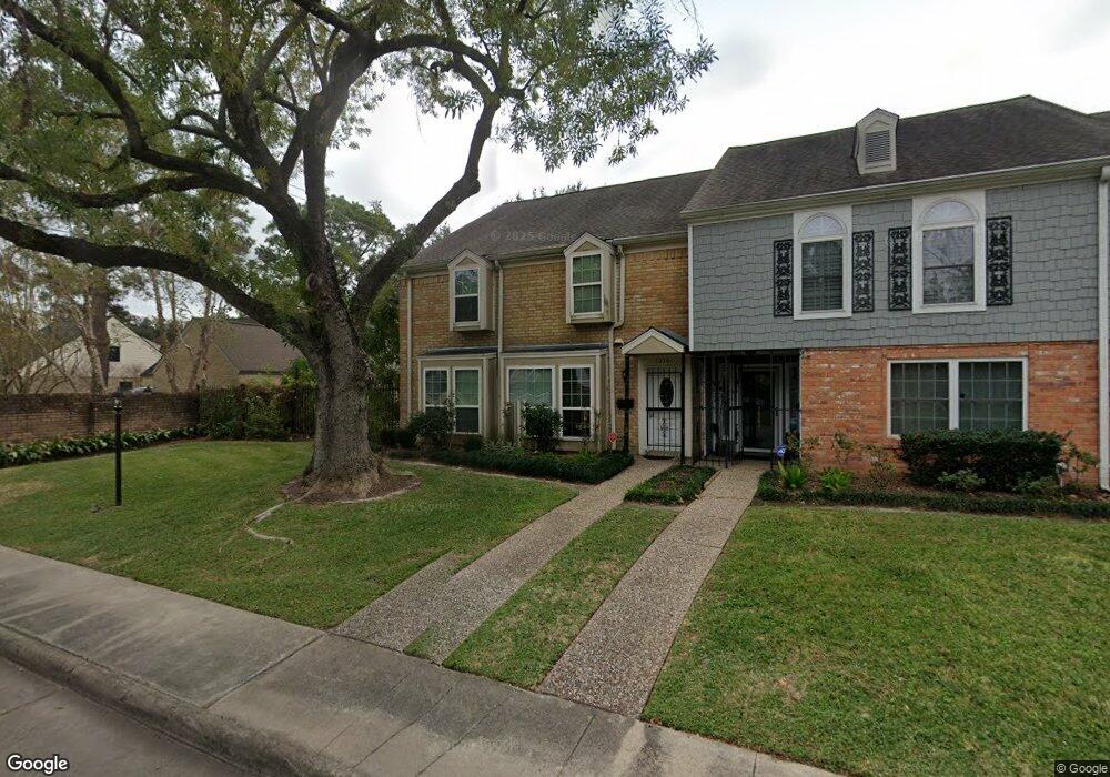 10301 Briar Forest Dr unit 1/2, Houston, TX 77042 - photo 1