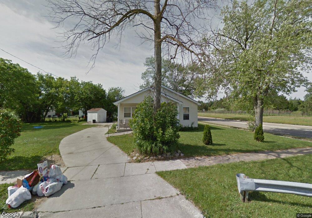 1154 E Ruth Ave, Flint, MI 48505 - photo 1