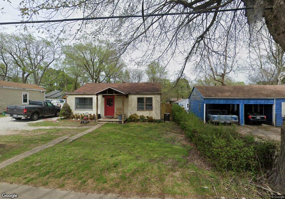 698 W 15th St, Fayetteville, AR 72701 - photo 1