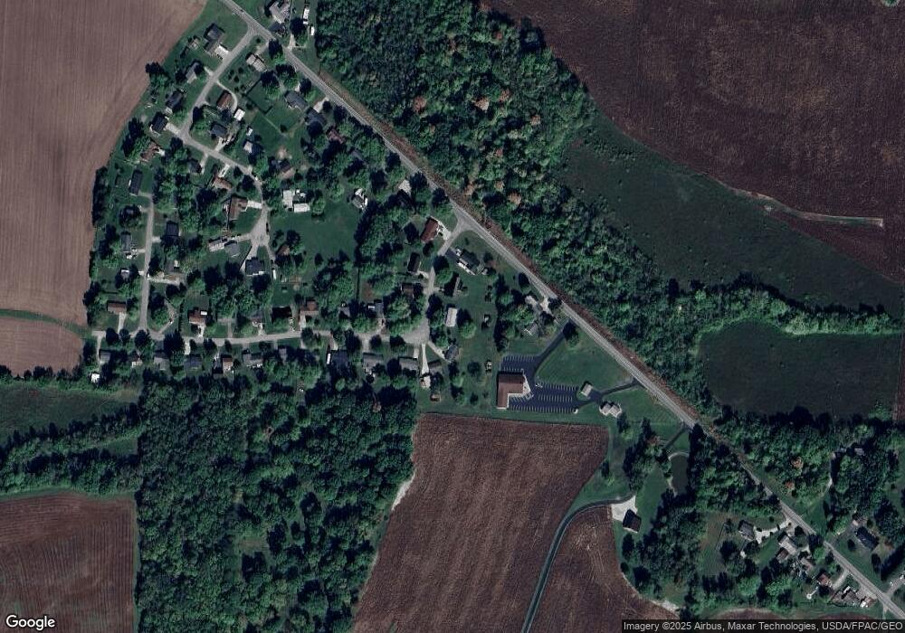 6543 Putnam Dr, Circleville, OH 43113 - photo 1