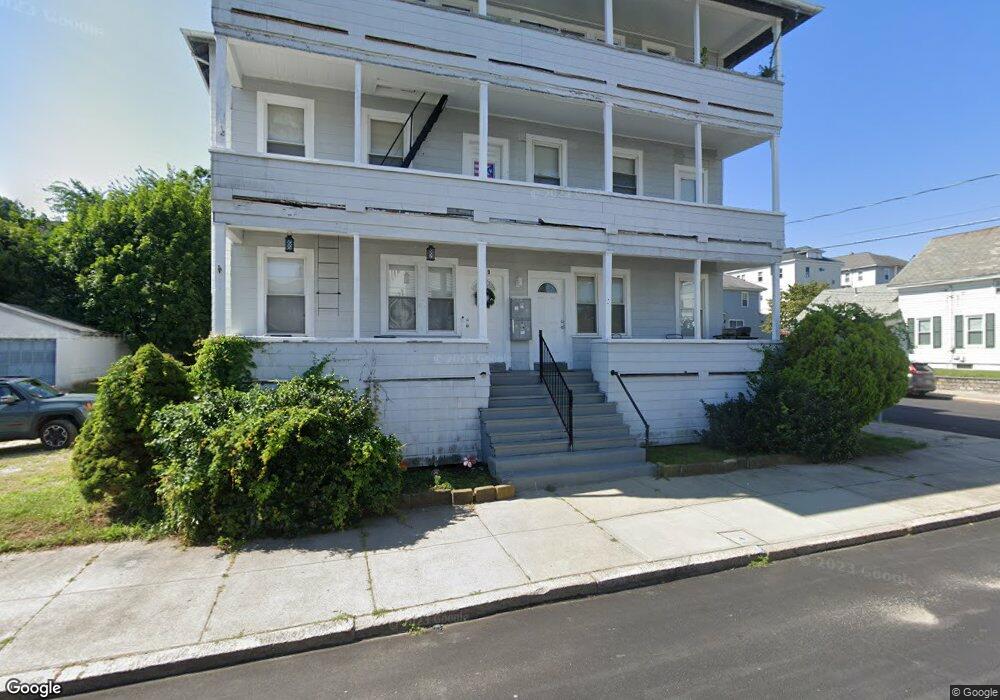 349 Willow St unit 3, Woonsocket, RI 02895 - photo 1