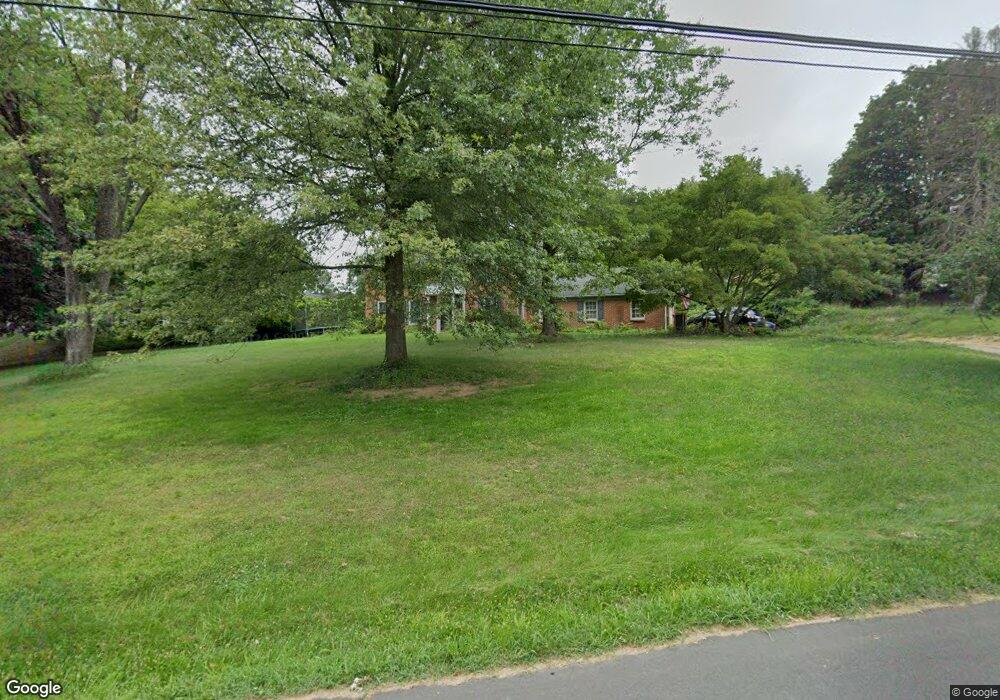 4854 Hawthorn Dr, Harrisburg, PA 17111 - photo 1