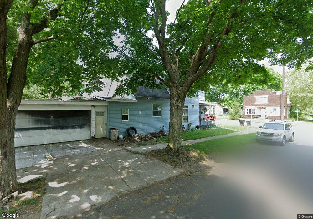 701 W Blaine Ave, Elkhart, IN 46516 - photo 1