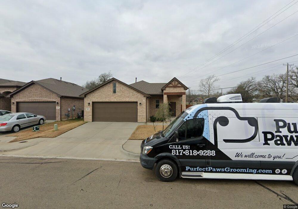 421 Carlisle Dr, Weatherford, TX 76085 - photo 1