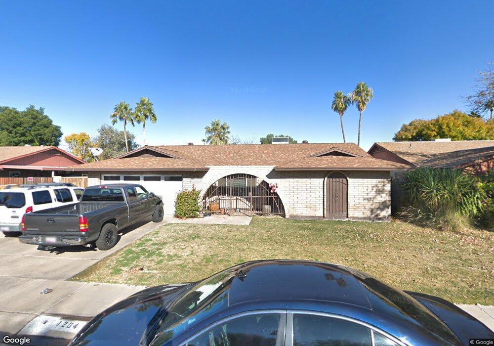 1204 W Loughlin Dr, Chandler, AZ 85224 - photo 1