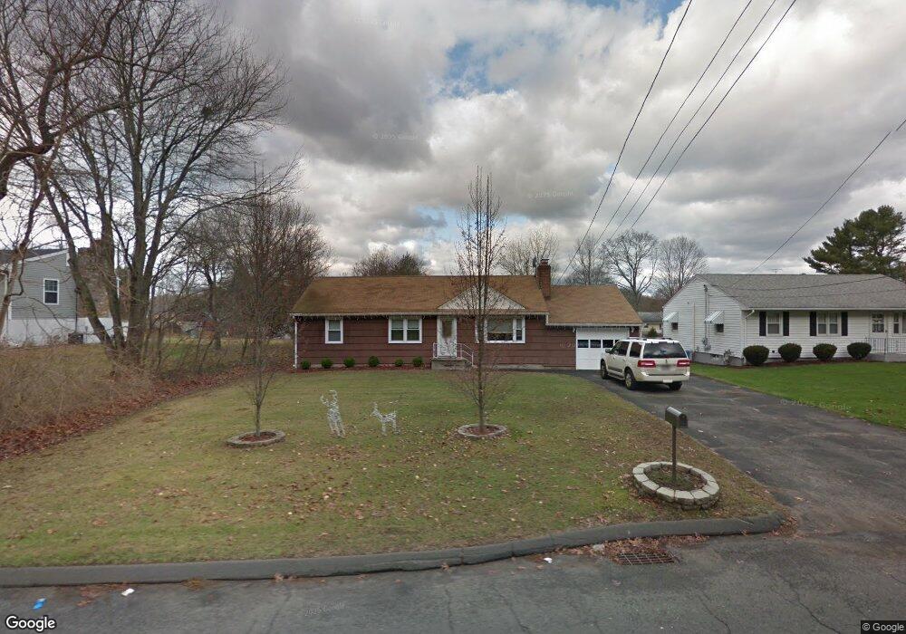 27 Twitchgrass Rd, Trumbull, CT 06611 - photo 1