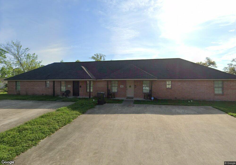 3821 Hodges St, Lake Charles, LA 70605 - photo 1