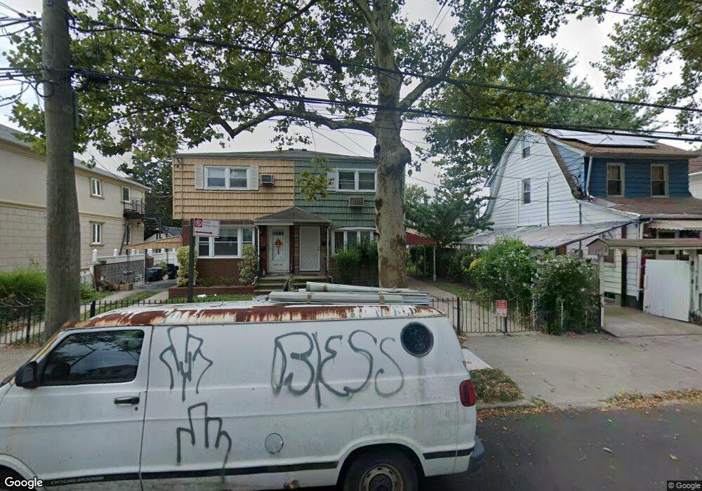 16018 73rd Ave, Fresh Meadows, NY 11366 - photo 1