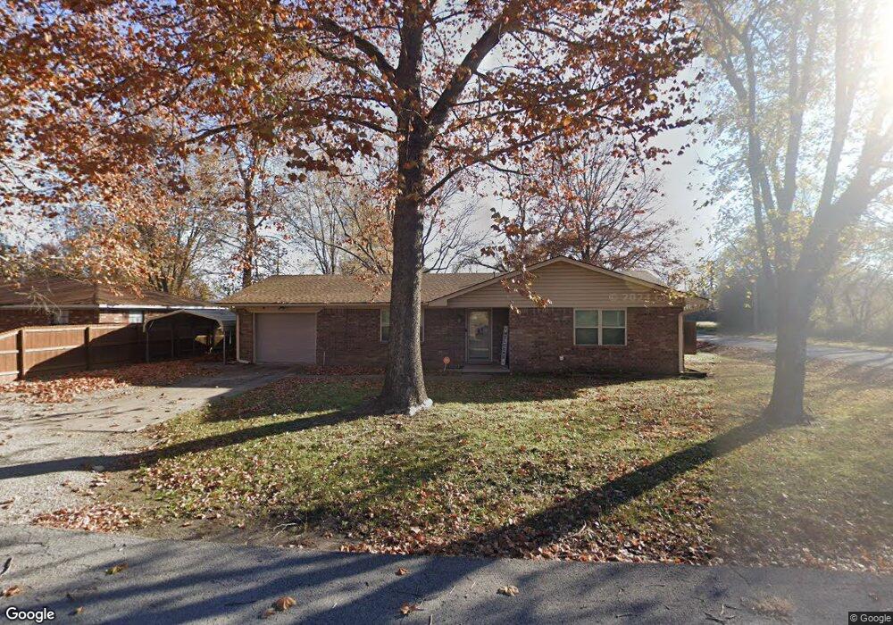 612 S 1st St, Henryetta, OK 74437 - photo 1