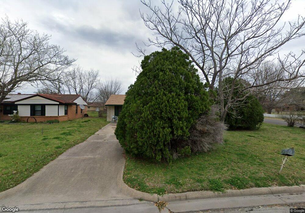1309 S 1st St, Corsicana, TX 75110 - photo 1