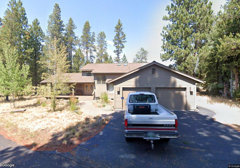 18042 Maury Mountain Ln, Bend, OR 97707 - photo 1
