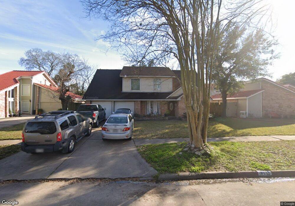 6115 Vinewood Dr, Houston, TX 77088 - photo 1
