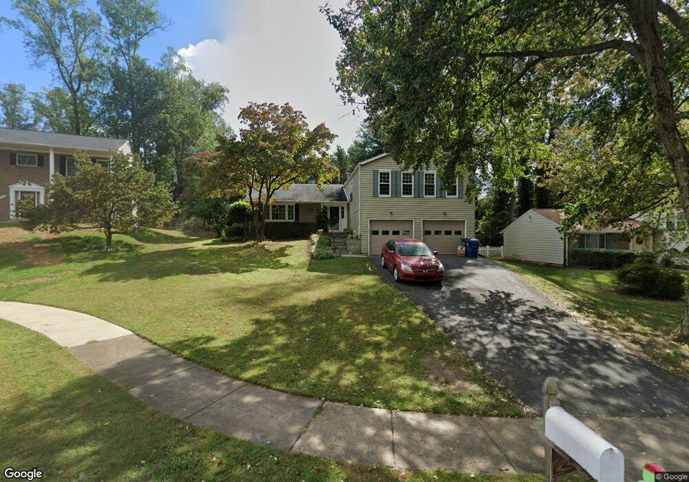 6707 Montour Dr, Falls Church, VA 22043 - photo 1