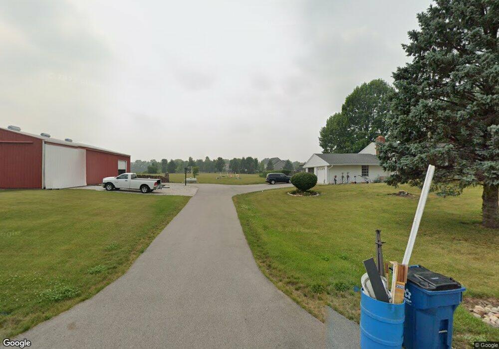 54651 Wintergreen Rd, New Carlisle, IN 46552 - photo 1