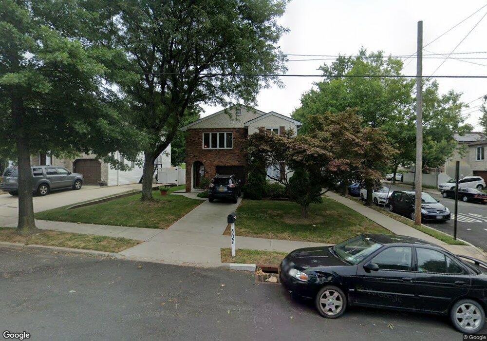607 Arden Ave, Staten Island, NY 10312 - photo 1