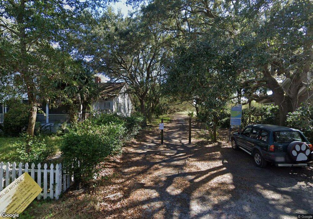 309 6th St, Saint Simons Island, GA 31522 - photo 1