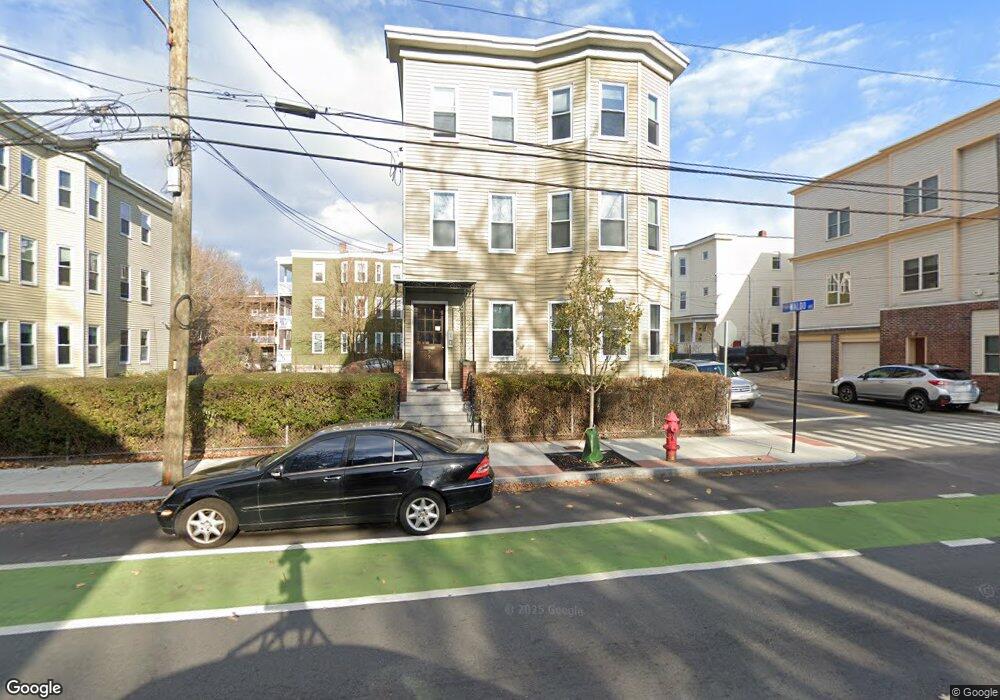 79 Beacon St unit 1, Somerville, MA 02143 - photo 1