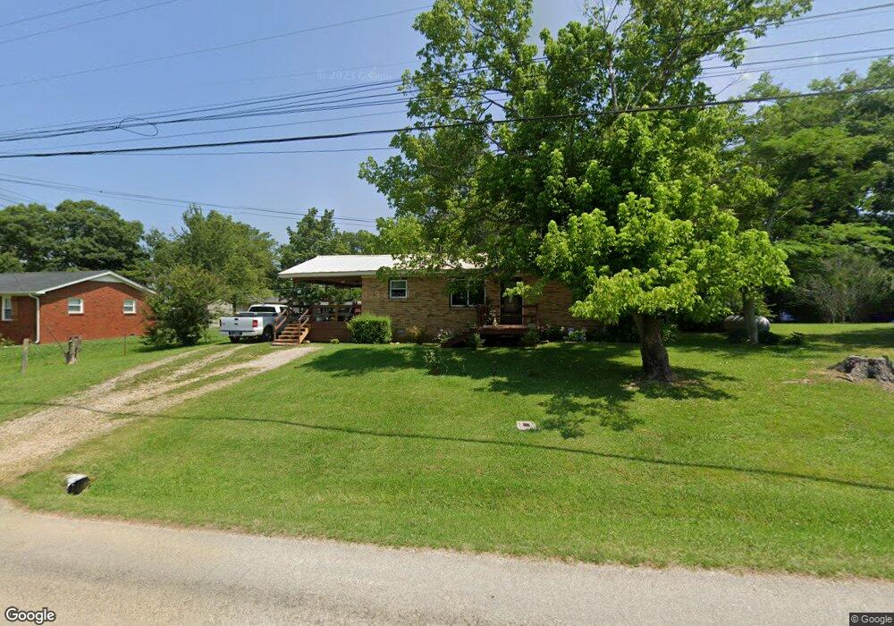 820 Old Stewart Rd, Tennessee Ridge, TN 37178 - photo 1