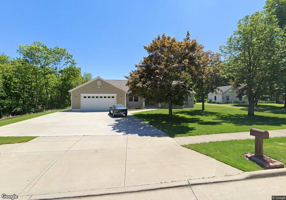 2345 Rockefeller Rd, Wickliffe, OH 44092 - photo 1