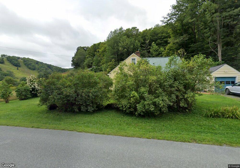 2239 Pomfret Rd, Pomfret, VT 05067 - photo 1