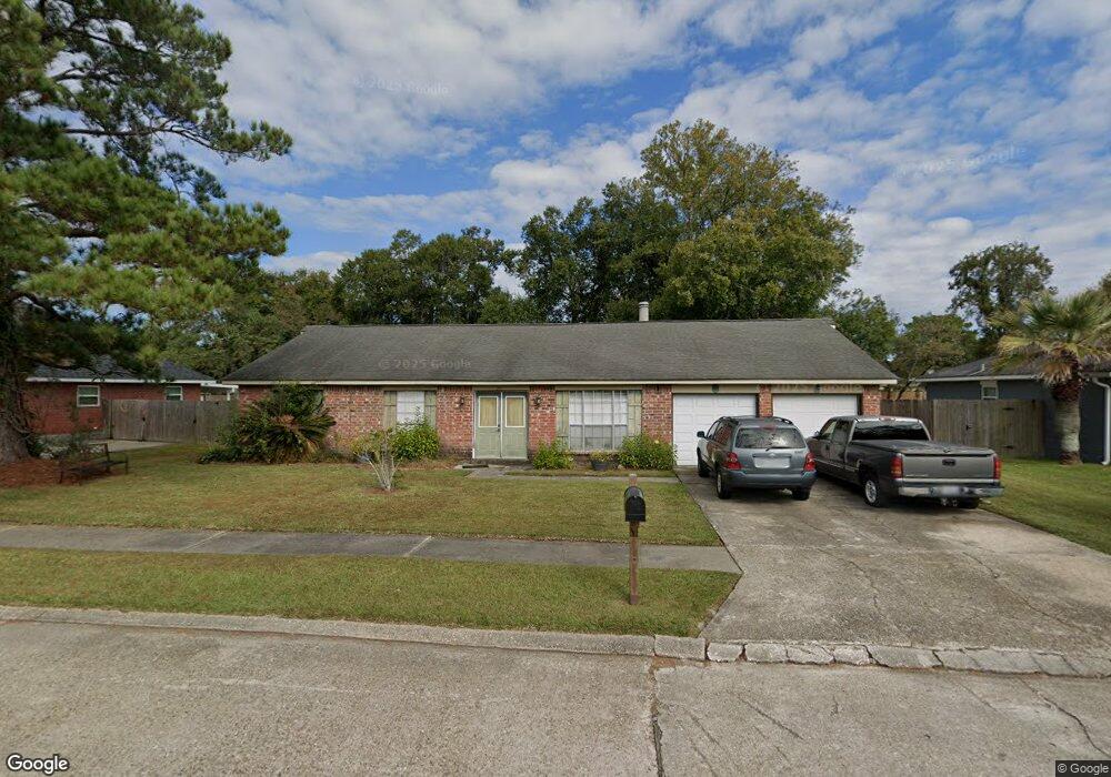 322 Driftwood Cir, Slidell, LA 70458 - photo 1