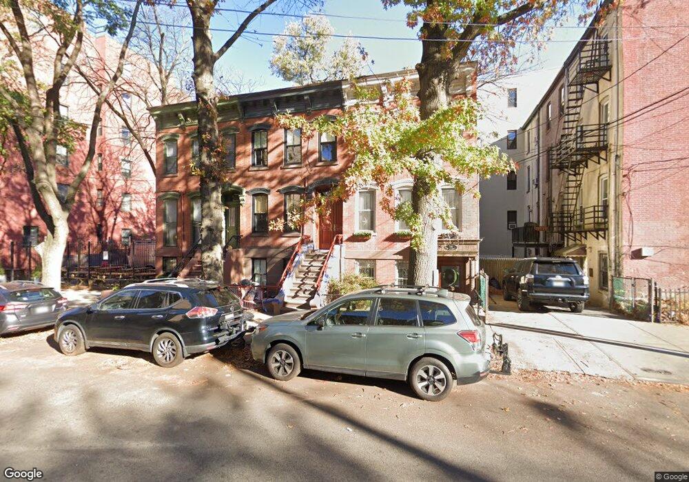 704 Jersey Ave, Jersey City, NJ 07302 - photo 1