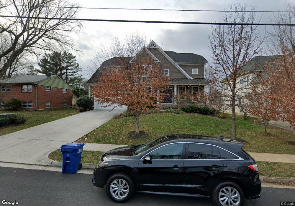 1106 Carper St, McLean, VA 22101 - photo 1