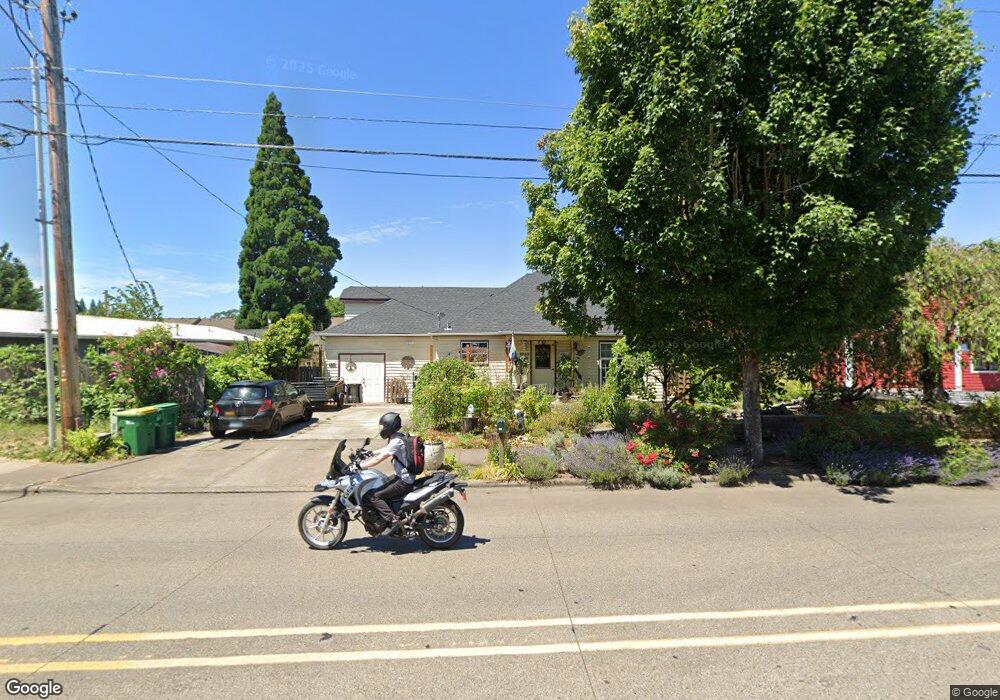 1944 Maple St, Forest Grove, OR 97116 - photo 1