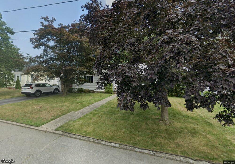 186 Plantation Dr, Cranston, RI 02920 - photo 1