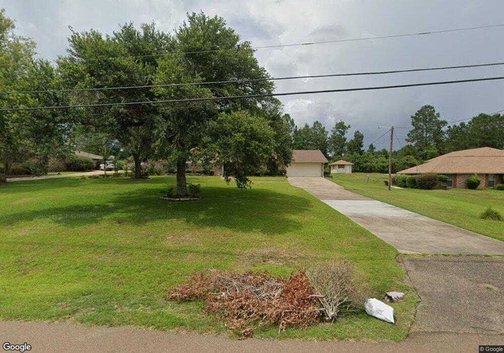 2102 Shawnee Dr, McComb, MS 39648 - photo 1