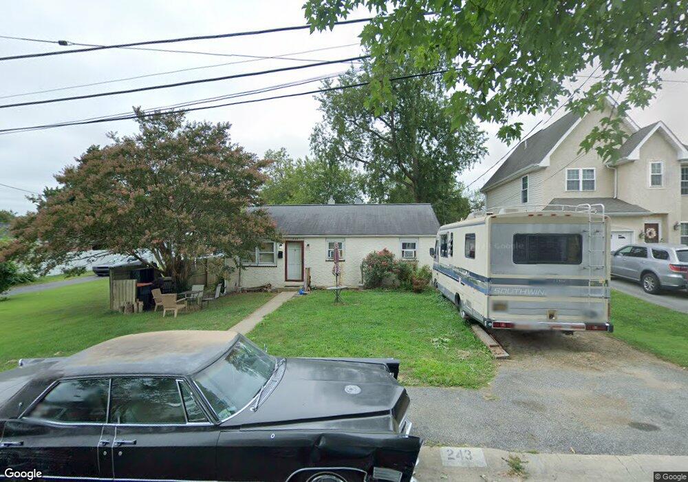 243 W Champlain Ave, Wilmington, DE 19804 - photo 1