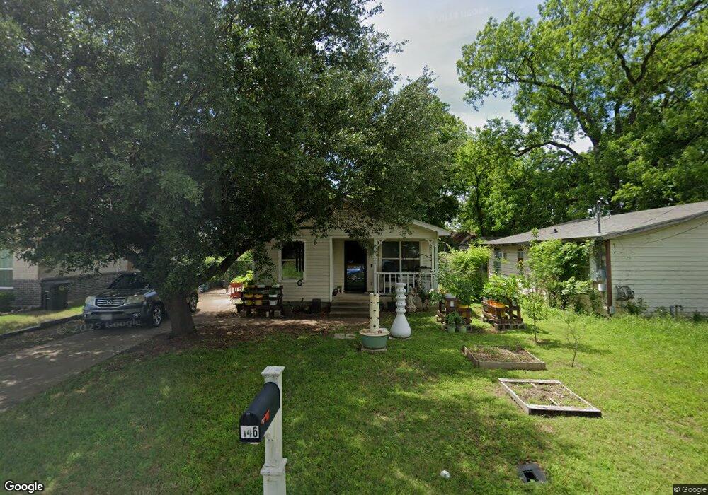 146 Peacock St, Cleburne, TX 76031 - photo 1