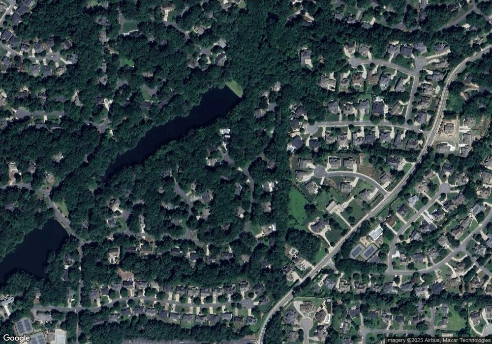 3354 Lake Crest Ln NE, Roswell, GA 30075 - photo 1