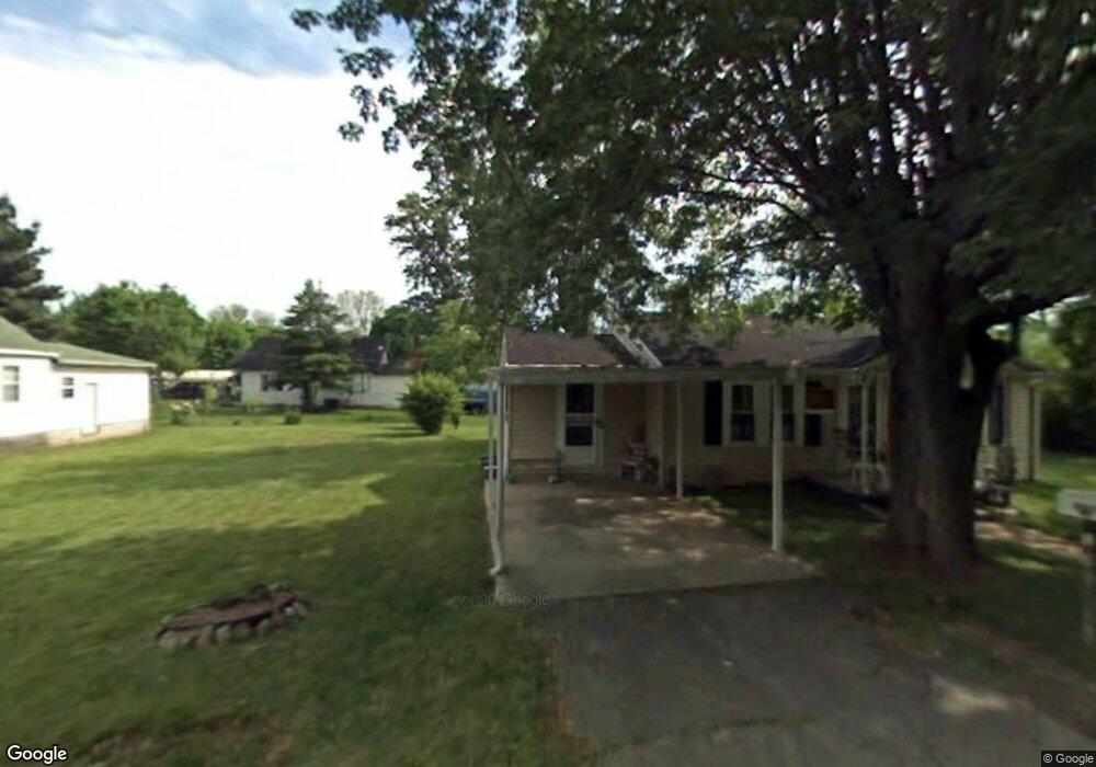 119 Doak St, Livingston, TN 38570 - photo 1