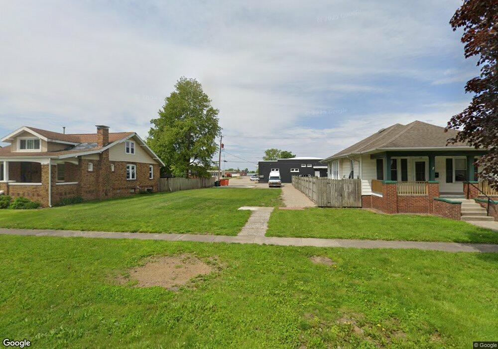 1309 S 17th St, Mattoon, IL 61938 - photo 1