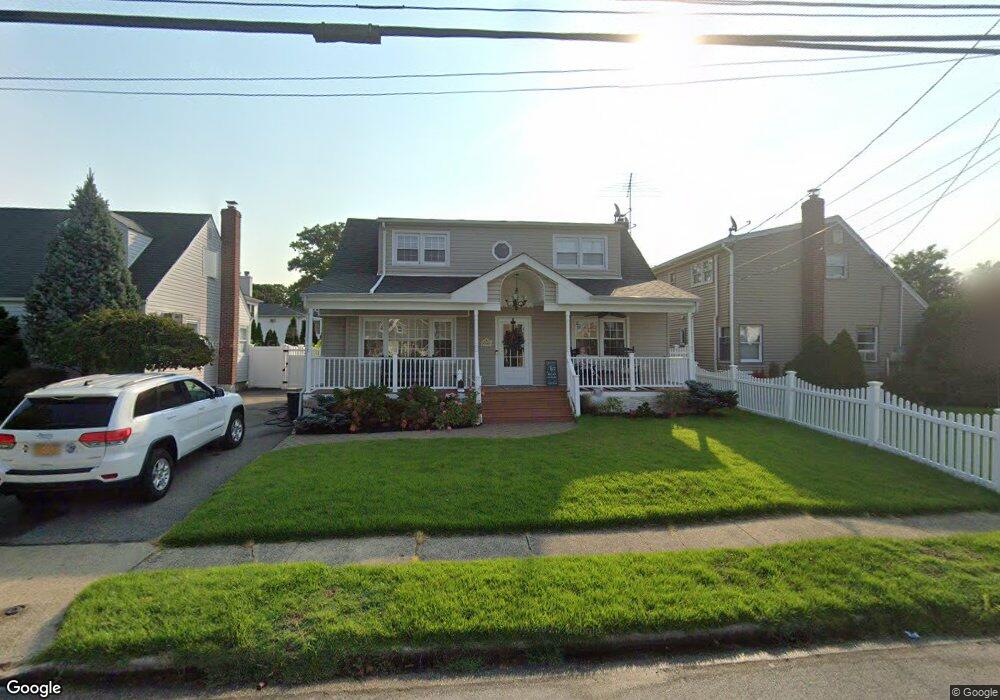 16 Montague Ave, Merrick, NY 11566 - photo 1