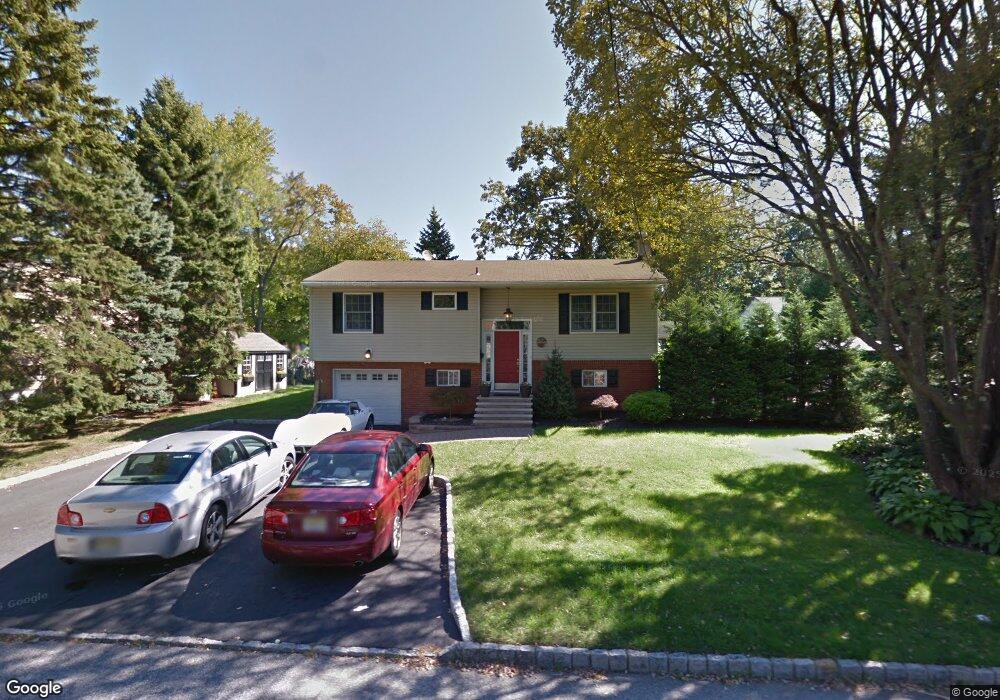 94 Delanco Dr, Parsippany, NJ 07054 - photo 1