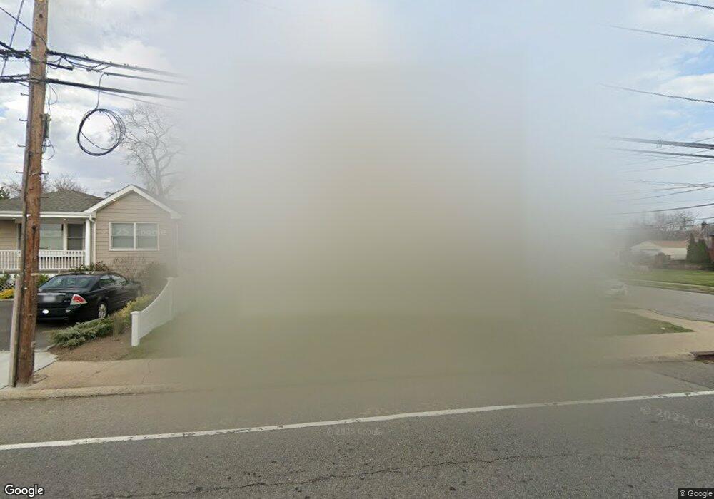 2313 Newbridge Rd, Bellmore, NY 11710 - photo 1