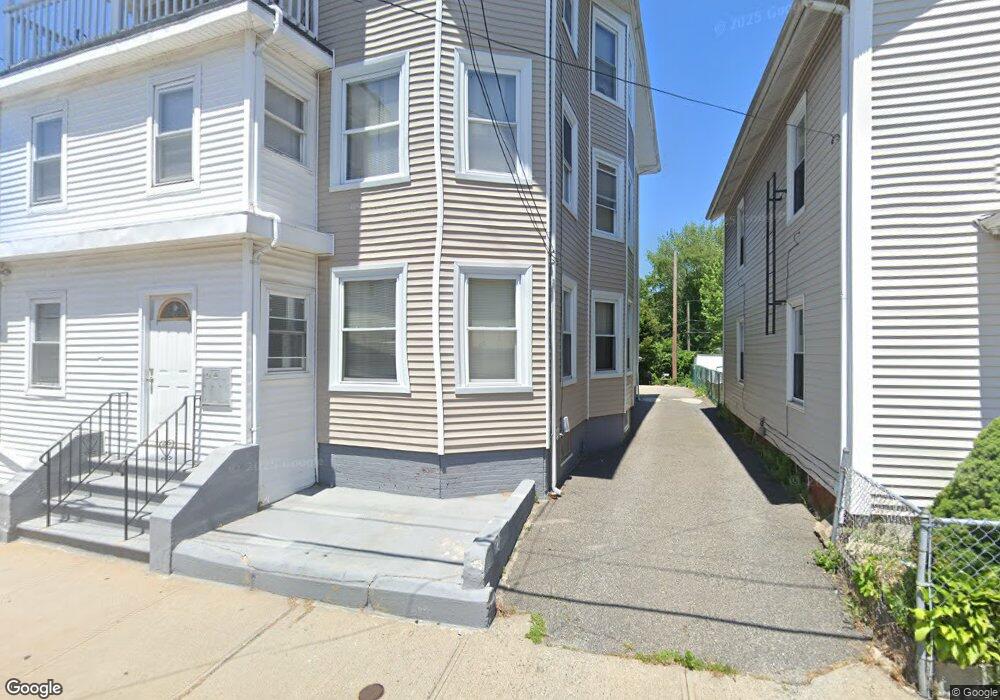 421 Weeden St, Pawtucket, RI 02860 - photo 1