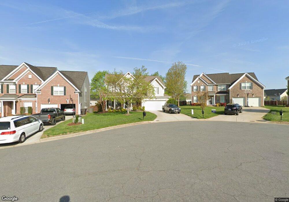 2971 Shady View Dr, High Point, NC 27265 - photo 1