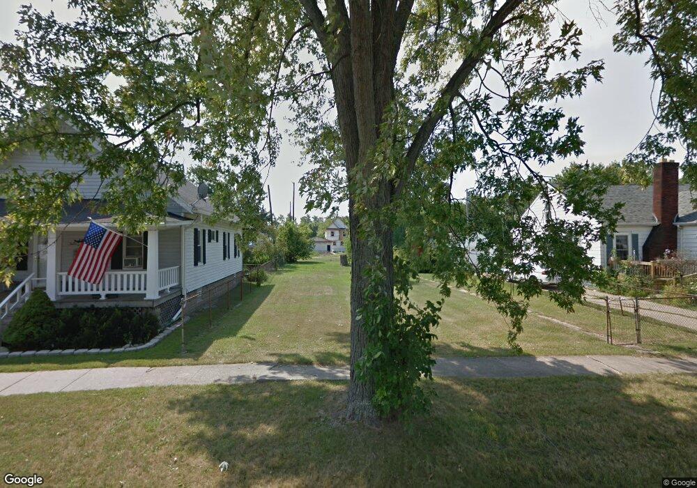 1214 Union St, Port Huron, MI 48060 - photo 1