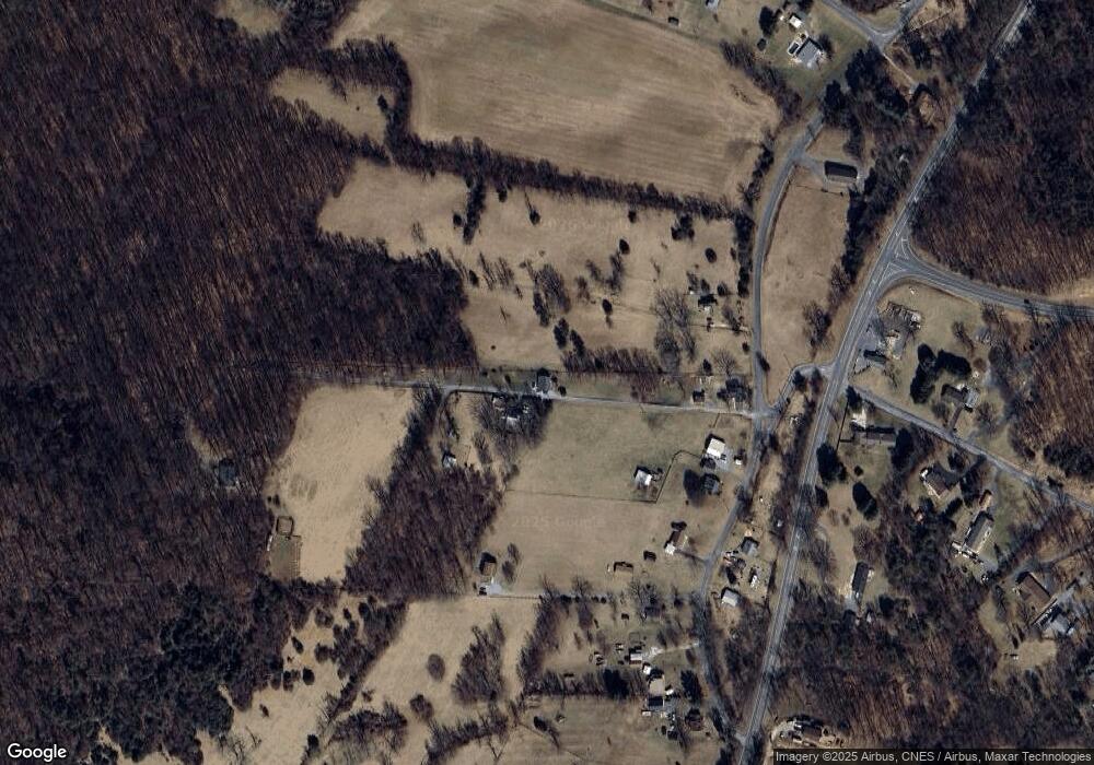 69 Hunter Rd, Staunton, VA 24401 - photo 1