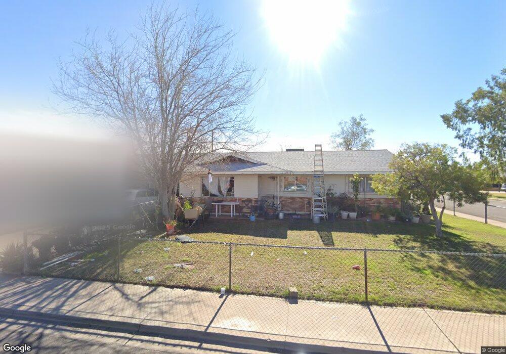 305 W Jasmine St, Mesa, AZ 85201 - photo 1