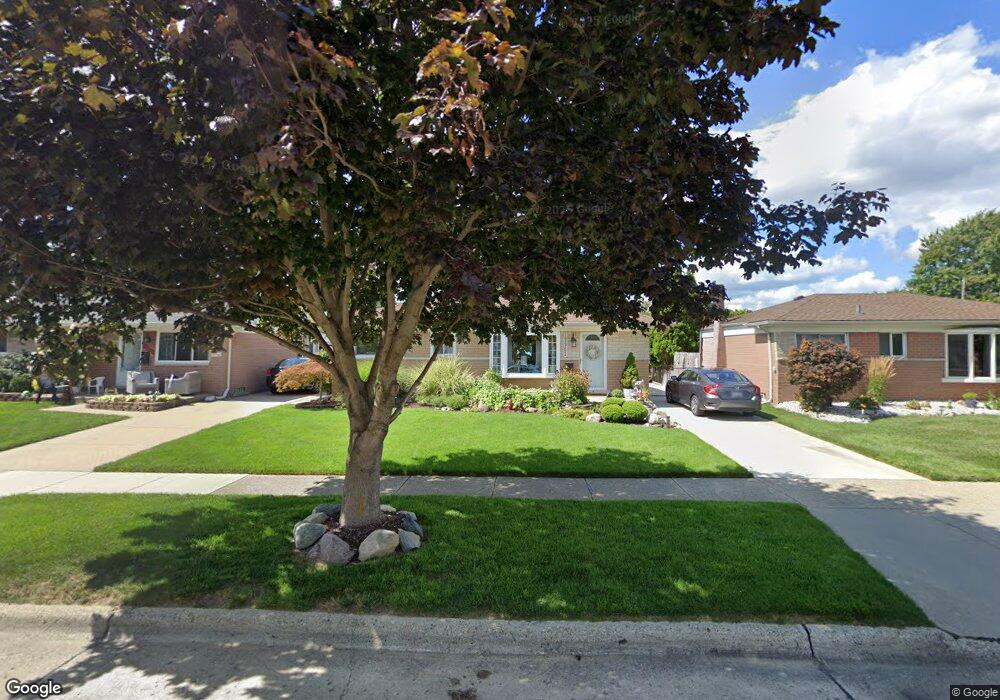 15963 Flanagan St, Roseville, MI 48066 - photo 1