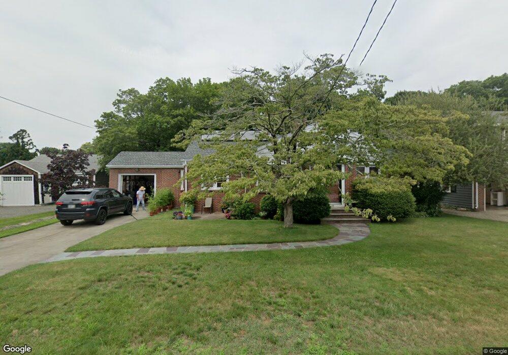 56 Coomer Ave, Warren, RI 02885 - photo 1