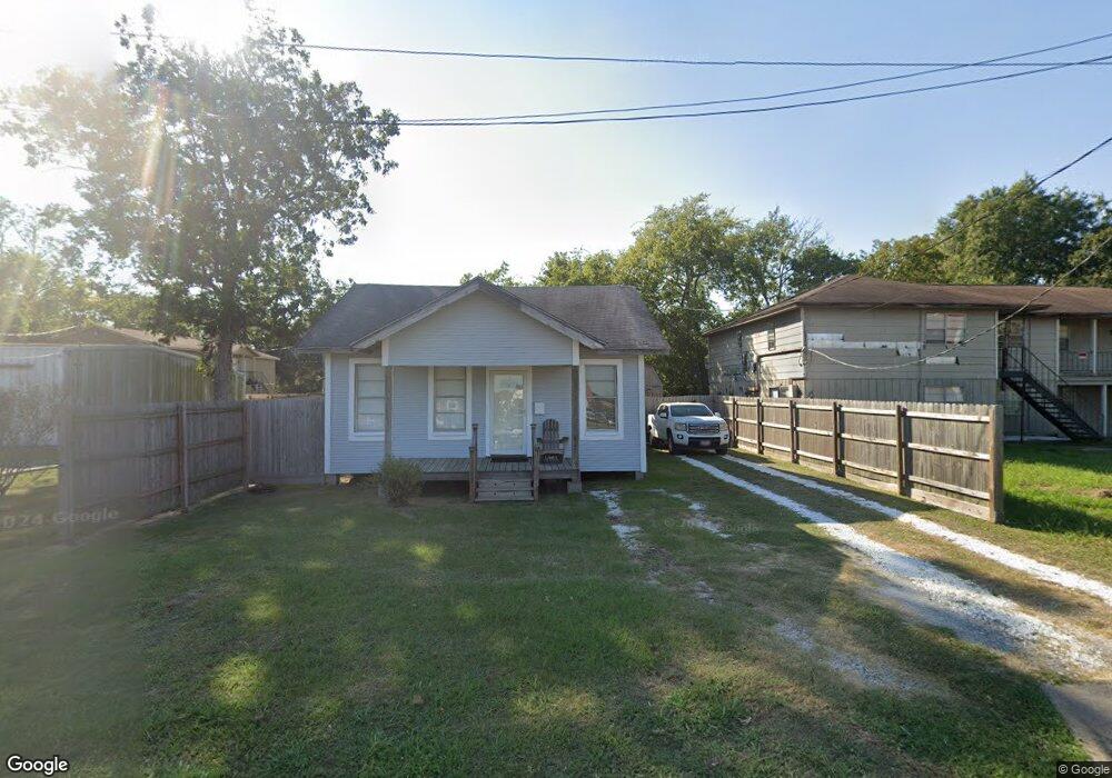 4686 University Dr, Beaumont, TX 77705 - photo 1