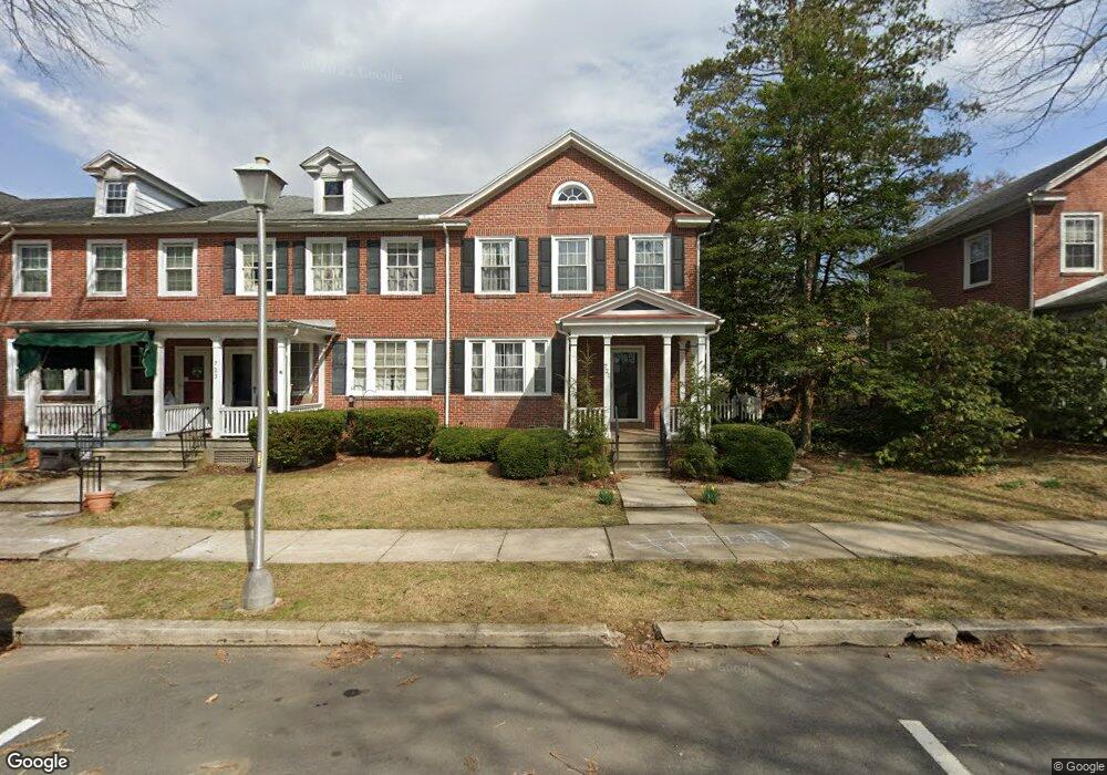 721 Wayne Ave, Reading, PA 19611 - photo 1