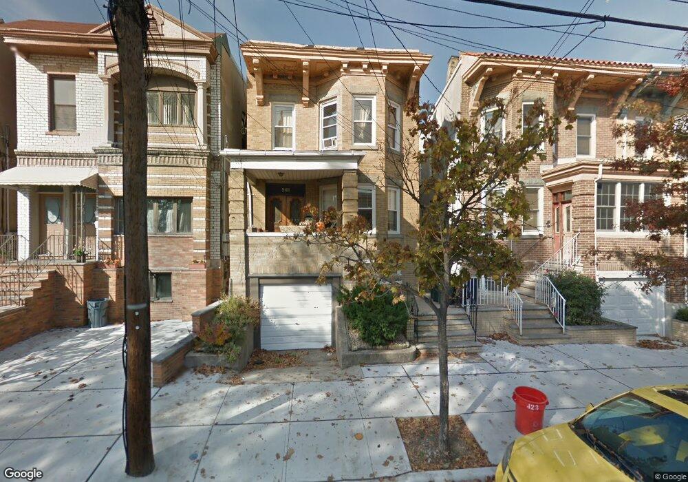 423 Gregory Ave unit 2, Weehawken, NJ 07086 - photo 1