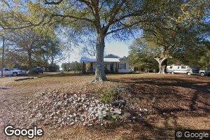 517 10th St N, Pitts, GA 31072